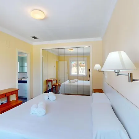 Villa Armonia By On Travel